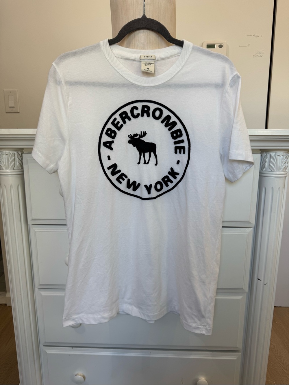 ABERCROMBIE & FITCH NEW YORK T-SHIRT Size M